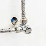 Llave de Control Angular con 2 Salidas 1/2" Coflex IP-137 - Imagen 5