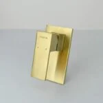Monomando Empotrable para Regadera Brushed Gold ROW Tecnobath TB43.101BG - Imagen 2