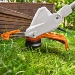 Desbrozadora a Batería 36V Vástago Recto y Manillar Curvo Stihl FSA 50 - Imagen 7